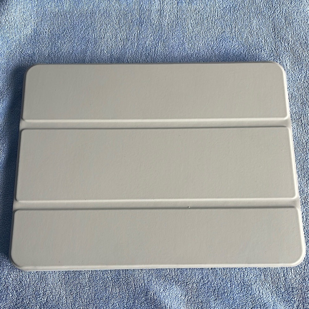 Ipad case NWT - Picture 2 of 3